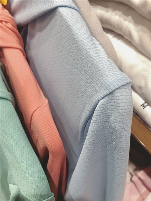 三月服裝零售環比回暖，客流回歸仍需時日 針紡織品市場突圍中的新張力